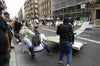 Tensions between demonstrators and police in Paris: thousands of people in the streets for freedom and against vaccination.