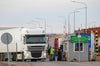 Russia decides to close its borders to European trucks