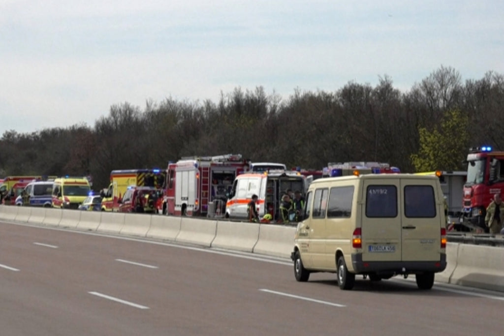 Bus crash on German freeway leaves several dead: circumstances unclear